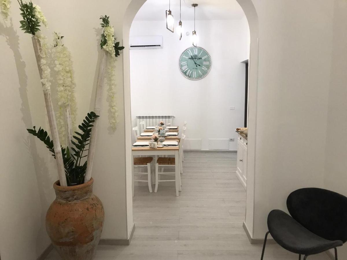 B&B Le Stanze Al Centro Agrigento Exteriör bild