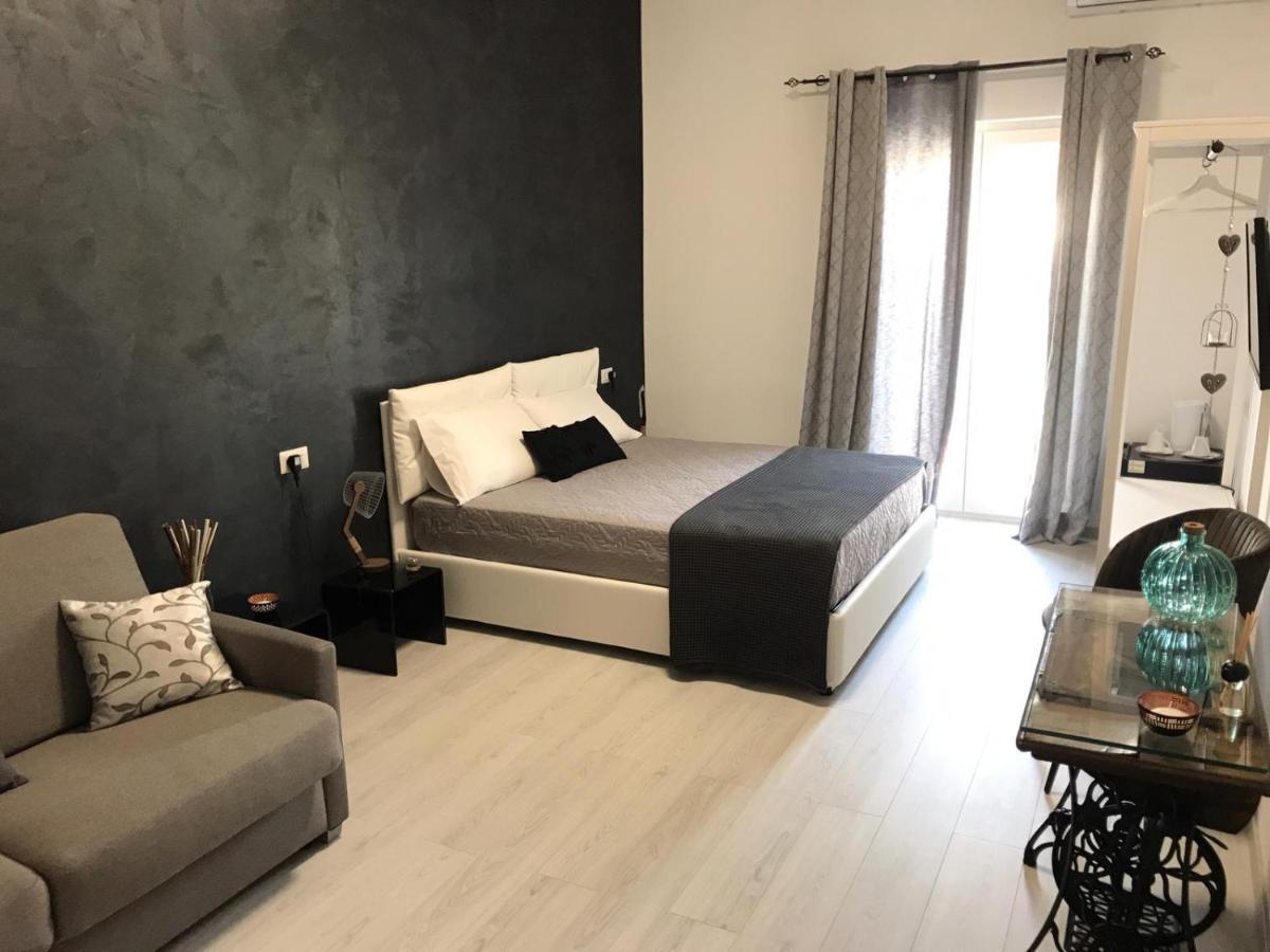 B&B Le Stanze Al Centro Agrigento Exteriör bild