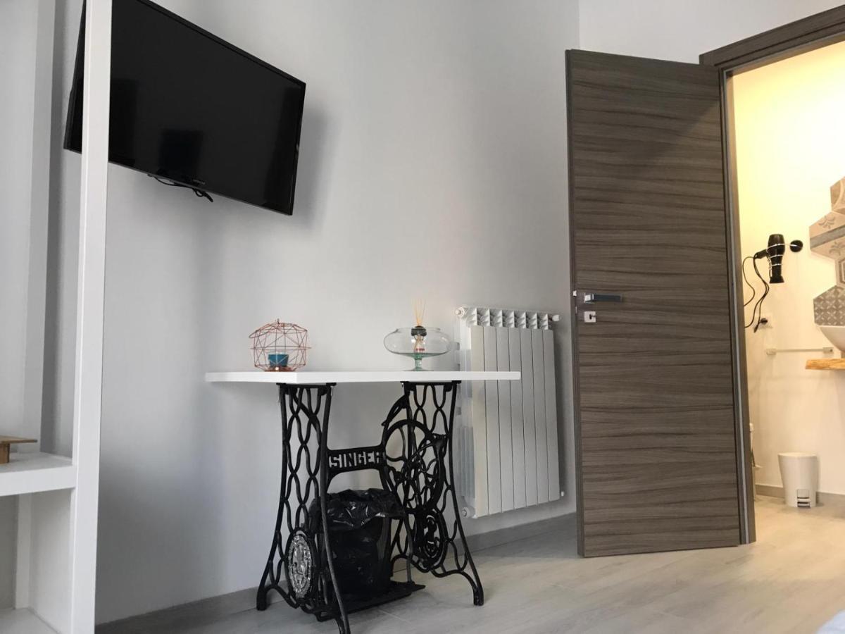 B&B Le Stanze Al Centro Agrigento Exteriör bild