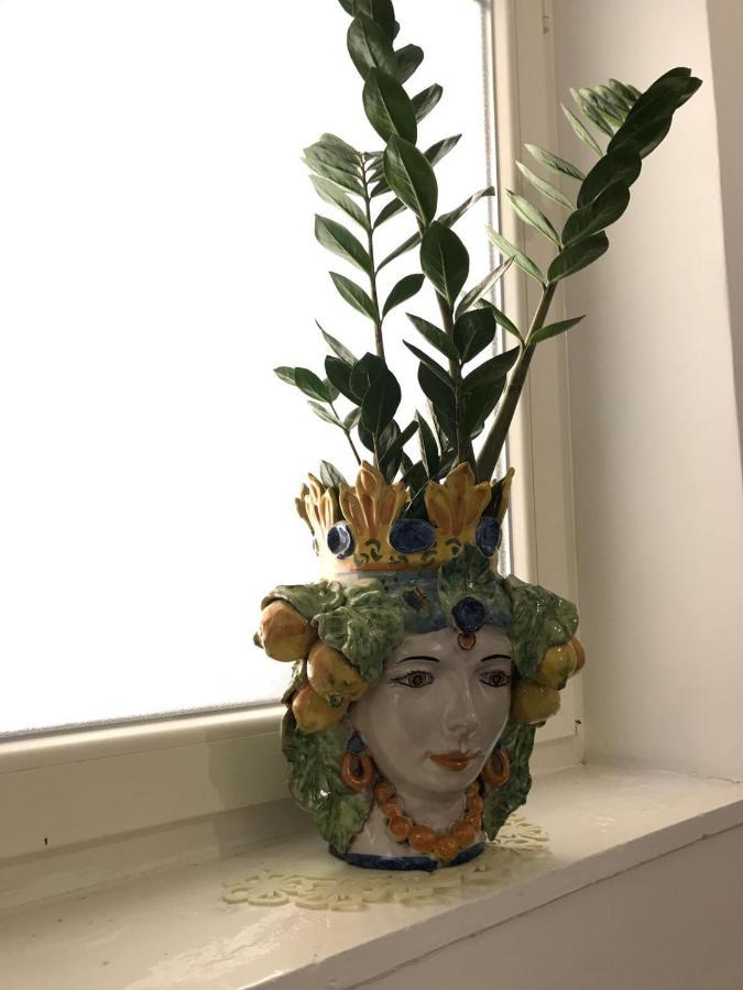 B&B Le Stanze Al Centro Agrigento Exteriör bild
